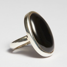 Load image into Gallery viewer, Black Onyx Silver Oval Cut Bezel Ring (8.26ct - 27.52ct)