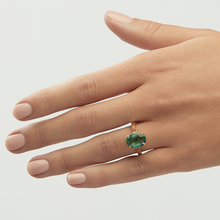 Load image into Gallery viewer, Green Emerald Gold Oval Cut Ring (3.78ct)