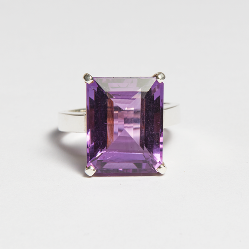 Purple Amethyst Silver Emerald Cut Ring (14.51ct)