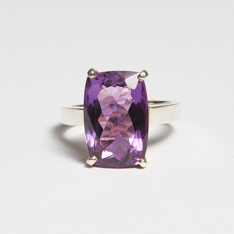 Purple Amethyst Silver Cushion Cut Ring (9.23ct - 10.16ct)