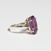 Load image into Gallery viewer, Purple Amethyst Silver Oval Cut Ring (6.18ct - 15.28ct)