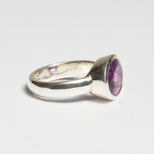 Load image into Gallery viewer, Purple Amethyst Silver Side Mounted Oval Cut Bezel Ring (5.56ct)-SOLD