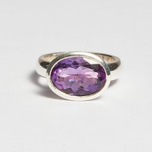 Load image into Gallery viewer, Purple Amethyst Silver Side Mounted Oval Cut Bezel Ring (5.56ct)-SOLD