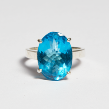 Load image into Gallery viewer, London Blue Topaz Silver Oval Cut Ring (9.10ct - 15.40ct)