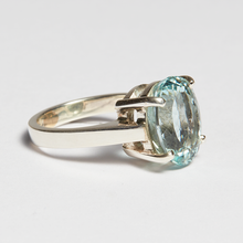 Load image into Gallery viewer, Light Blue Aquamarine Silver Oval Cut Ring (7.18ct - 9.65ct)