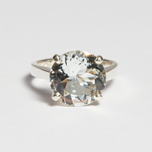 Load image into Gallery viewer, Light Blue Aquamarine Silver Round Cut Ring (5.36ct)