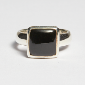 Black Onyx Silver Princess Cut Bezel Ring (3.77ct)