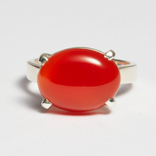 Load image into Gallery viewer, Orange Onyx Silver Side Mounted Oval Cut Ring (7.53ct)