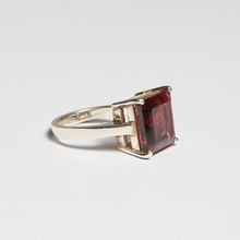 Load image into Gallery viewer, Pink Tourmaline Silver Princess Cut Ring (4.31ct - 8.81ct)