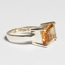 Load image into Gallery viewer, Yellow Citrine Silver Side Mounted Emerald Cut Ring (6.74ct)