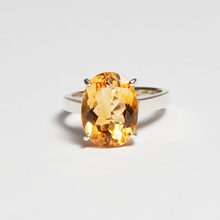 Load image into Gallery viewer, Yellow Citrine Silver Oval Cut Ring (4.31ct - 18.58ct)