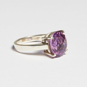 Purple Amethyst Silver Round Cut Ring (5.76ct)