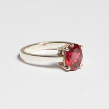 Load image into Gallery viewer, Red Garnet Silver Round Cut Ring (2.25ct - 10.6ct)