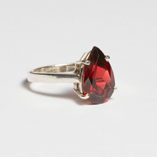 Load image into Gallery viewer, Red Garnet Silver Pear Cut Ring (3.43ct - 5.17ct)