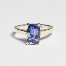 Load image into Gallery viewer, Blue Tanzanite Silver Cushion Cut Ring (2.95ct)