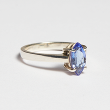 Load image into Gallery viewer, Blue Tanzanite Silver Marquise Cut Ring (1.23ct - 1.56ct)