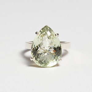 Green Amethyst Silver Pear Cut Ring (14.46ct)