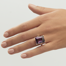 Load image into Gallery viewer, Purple Amethyst Silver Emerald Cut Ring (14.51ct)