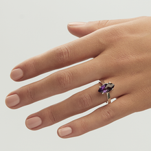 Load image into Gallery viewer, Purple Amethyst Silver Marquise Cut Ring (2.65ct)